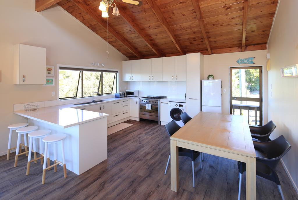 Church Bay Views - Stay Waiheke Oneroa Εξωτερικό φωτογραφία